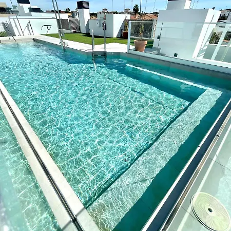 Gatu Premium Sandia Beach Lujo Junto Al Mar, Parking Y Piscina Comun,