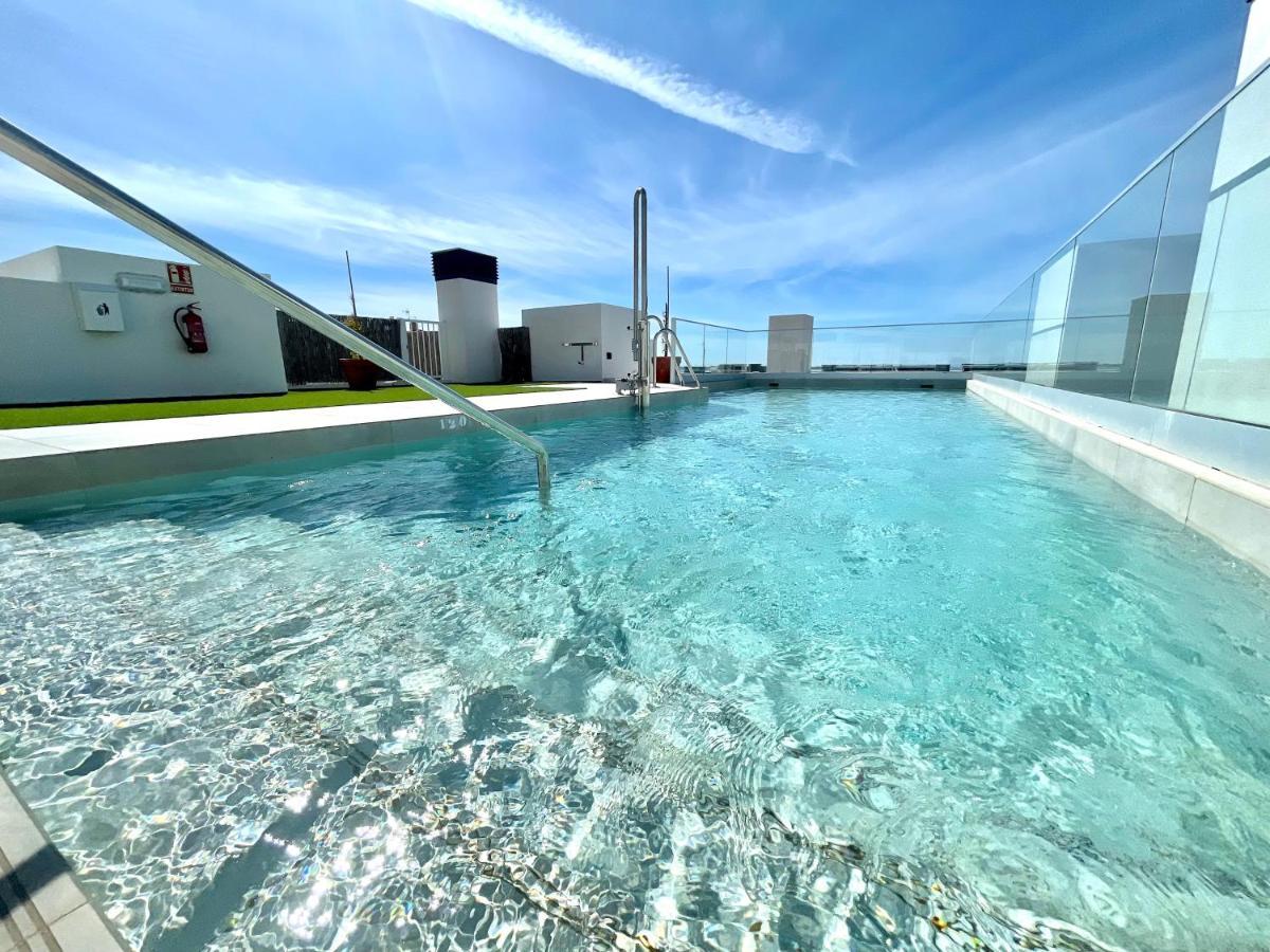 Gatu Premium Sandia Lujo Junto Al Mar, Parking Y Piscina Comun,